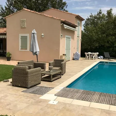 Maison Provencale Avec Piscine